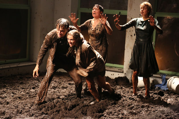 И блато нас повезује